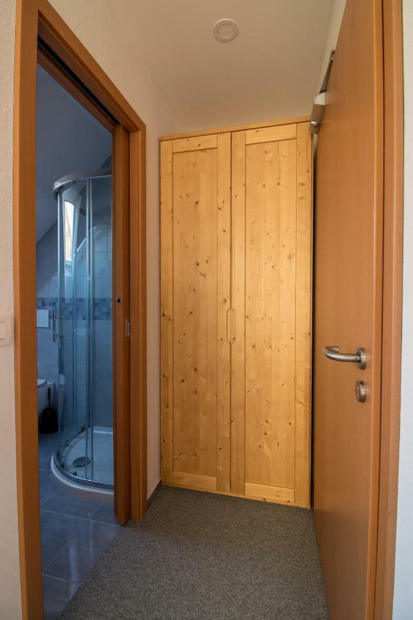 בוהין Apartments & Rooms Pr' Skalovc מראה חיצוני תמונה
