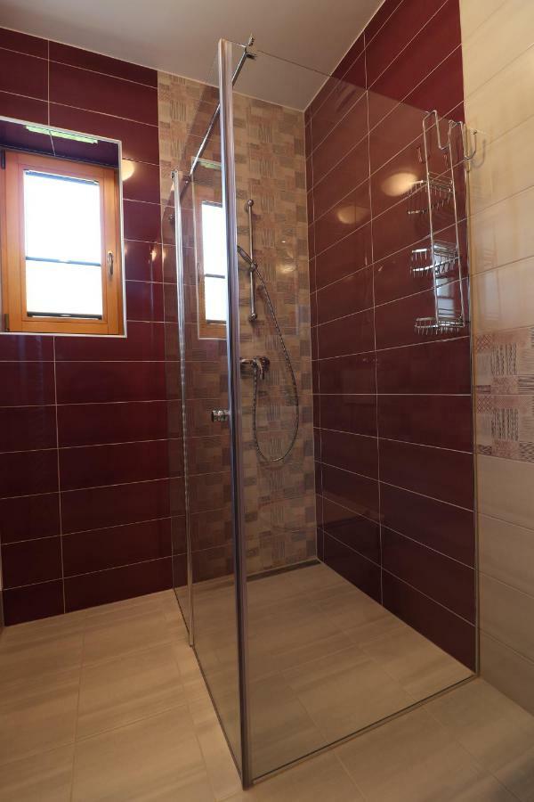 בוהין Apartments & Rooms Pr' Skalovc מראה חיצוני תמונה