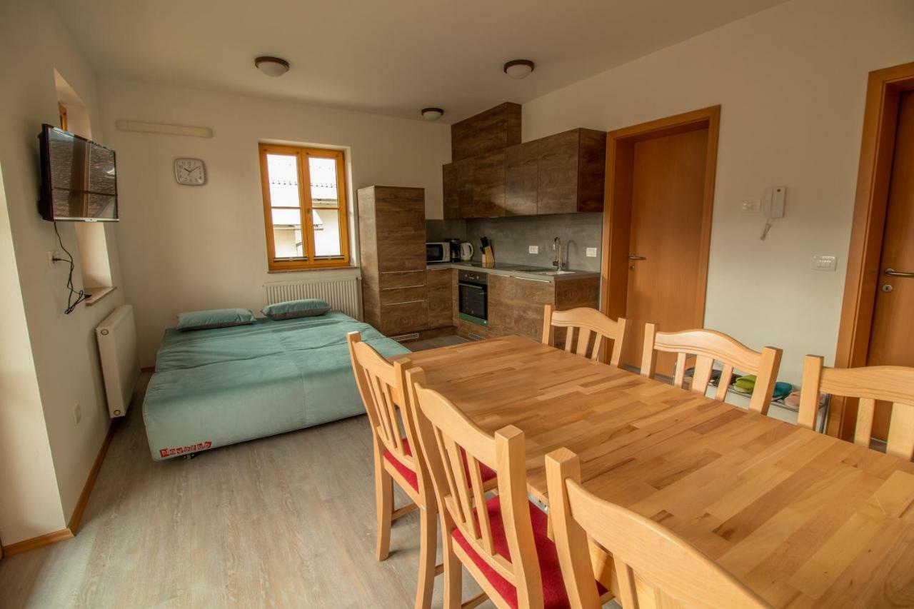 בוהין Apartments & Rooms Pr' Skalovc מראה חיצוני תמונה